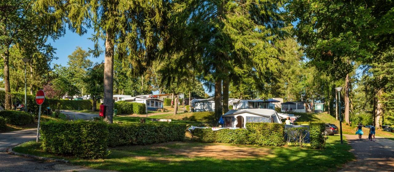 Готель Camping La Pinede Consdorf Екстер'єр фото